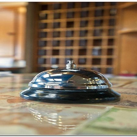 Hotel Veronese Cerignola Dış mekan fotoğraf